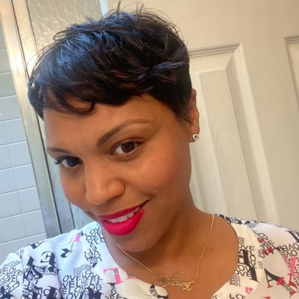 Meet your Posher, Jashowna